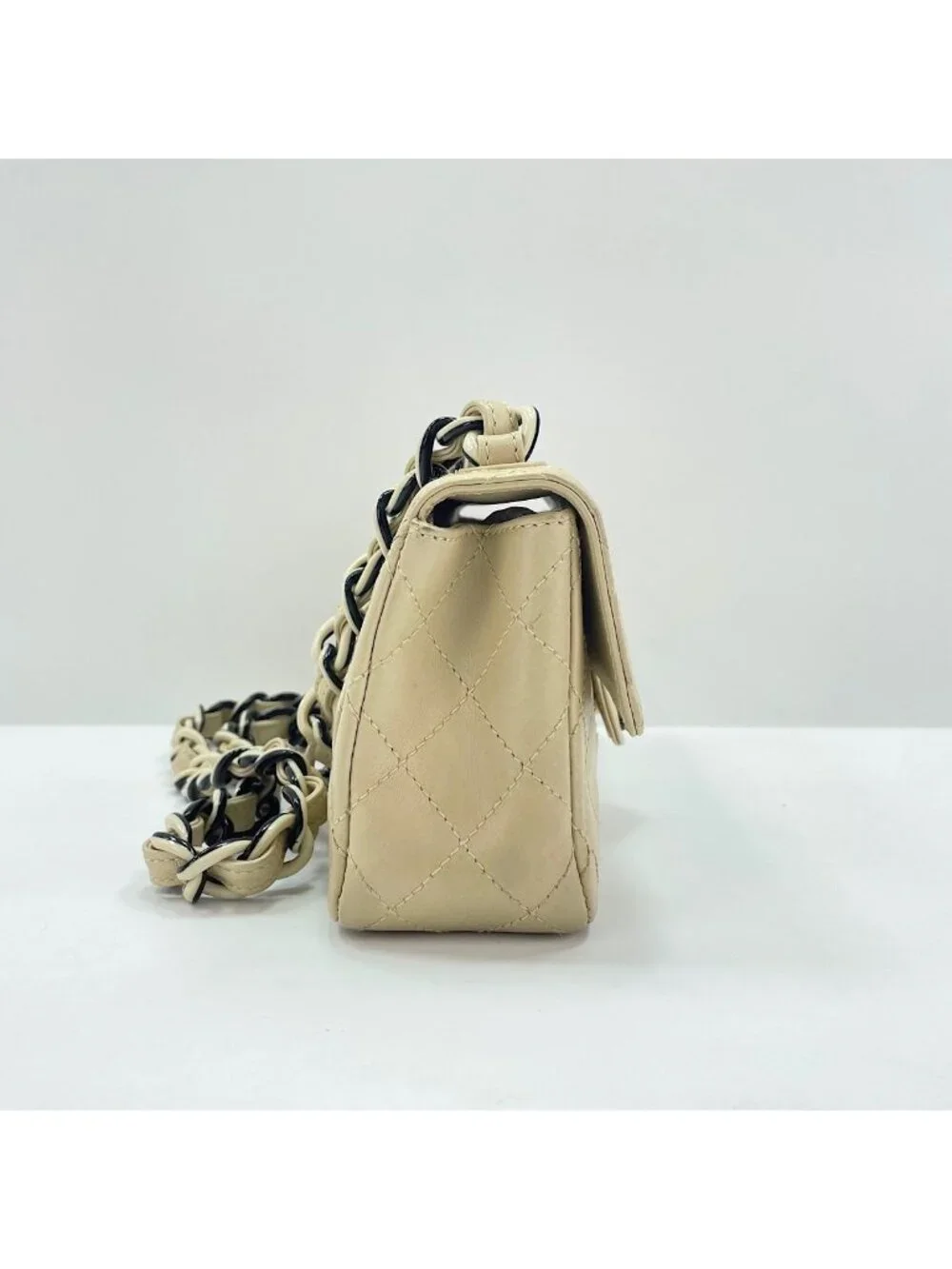 Chanel Shoulder Bag Quilted